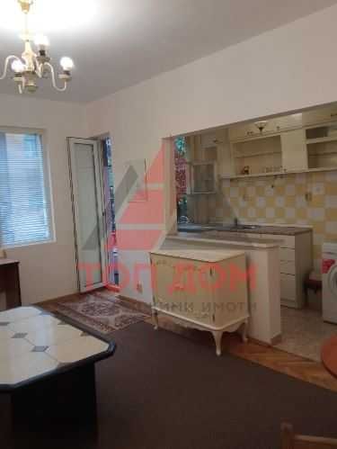 Продава се Двустаен апартамент в Варна, Център - 58 кв.м за 3259 €/кв.м - Снимка #2