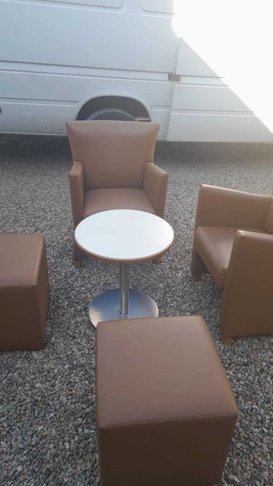 masuta de cafea 150 Ron / buc,la Oradea