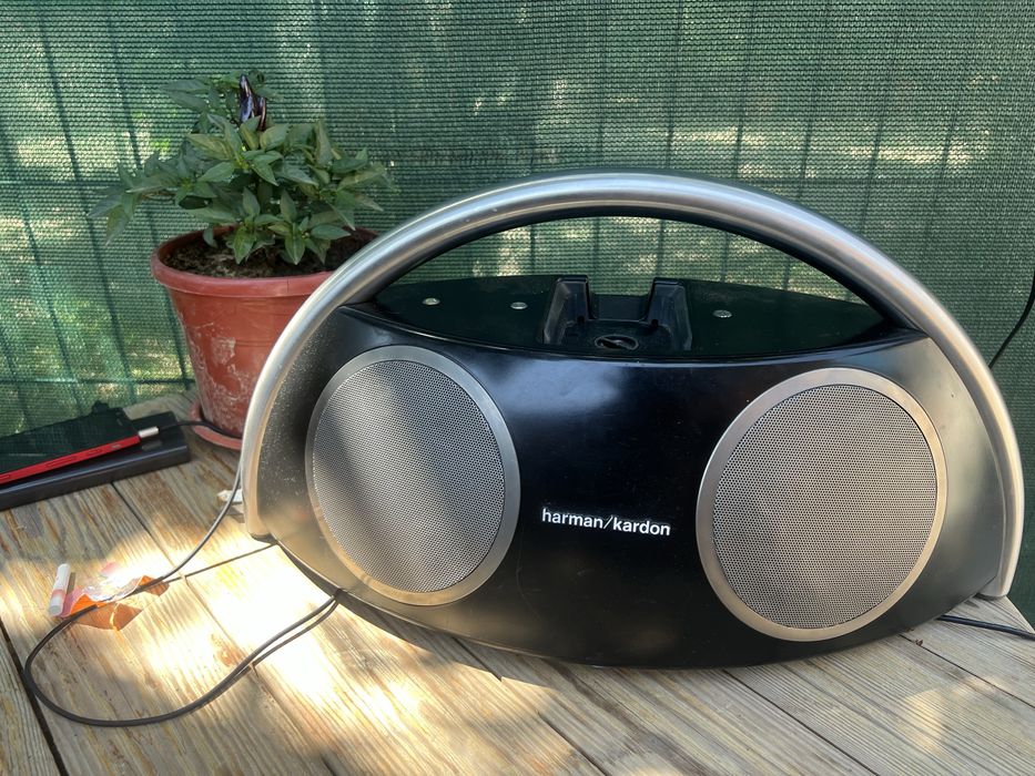 Продам калонку harman/kardon оригинал звук бомба