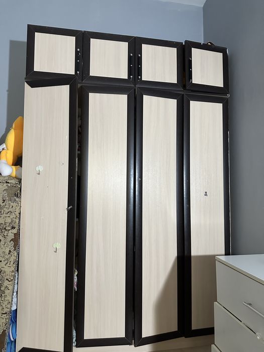 Продается шкаф,качество хороший