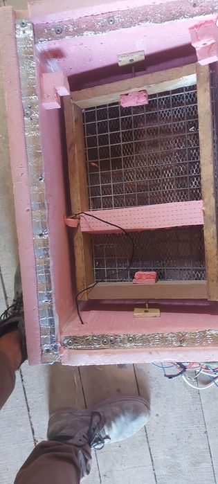 Inkubator sotiladi, Продаётся инкубатор