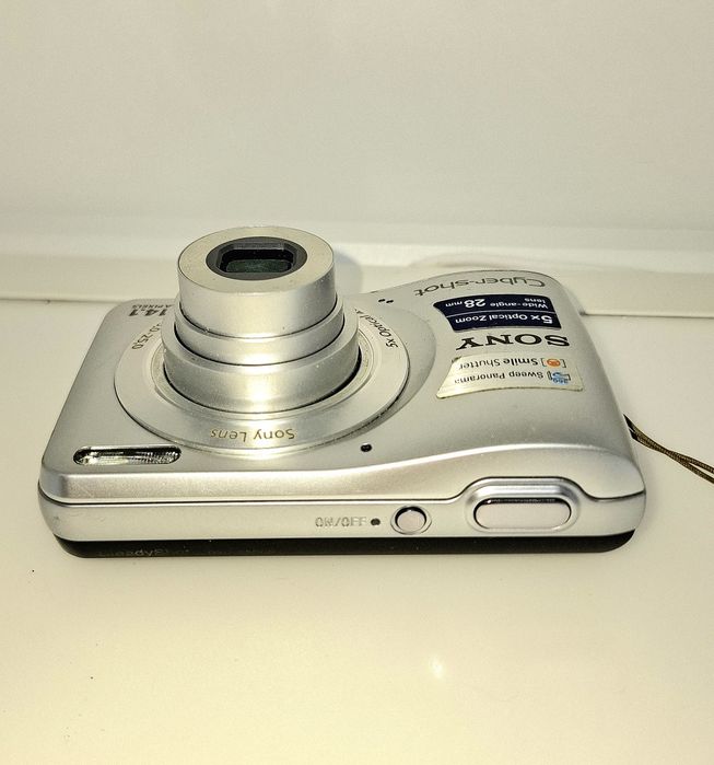 Sony Cyber-shot DSC-S5000 компактен дигитален фотоапарат