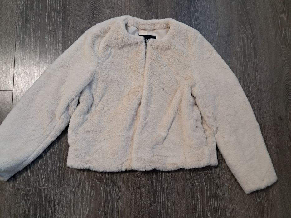 Blana dama noua.