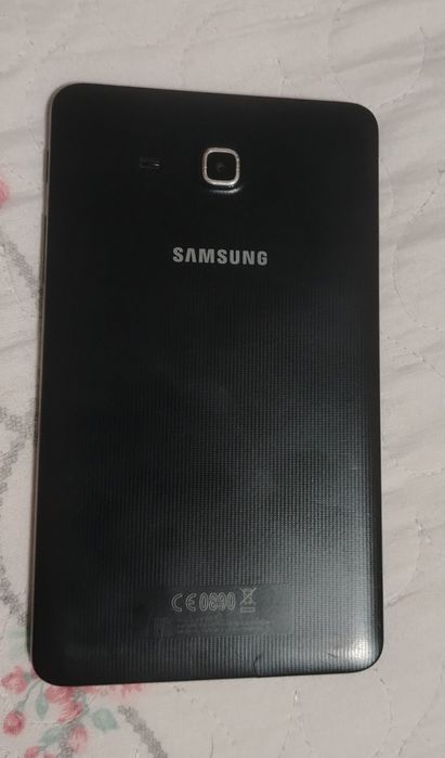 Planshetlar Sansung galaxy A6; Lenovo tab 3, 8