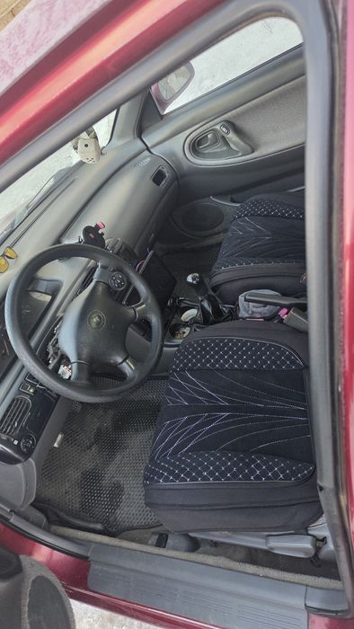 Продам мазду кронус