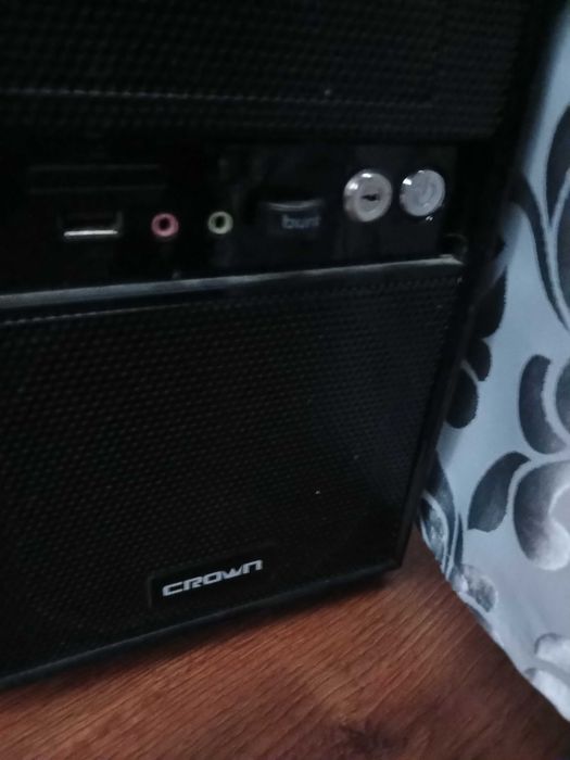 Компьютерный корпус crown