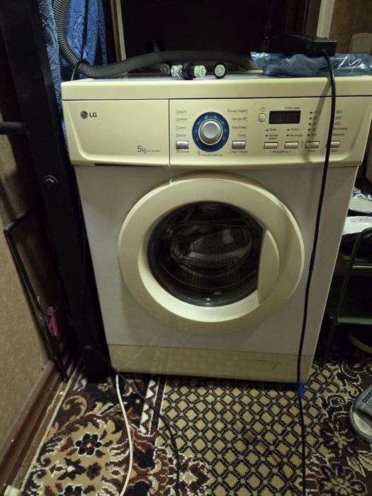Продается стиральная машина LG
