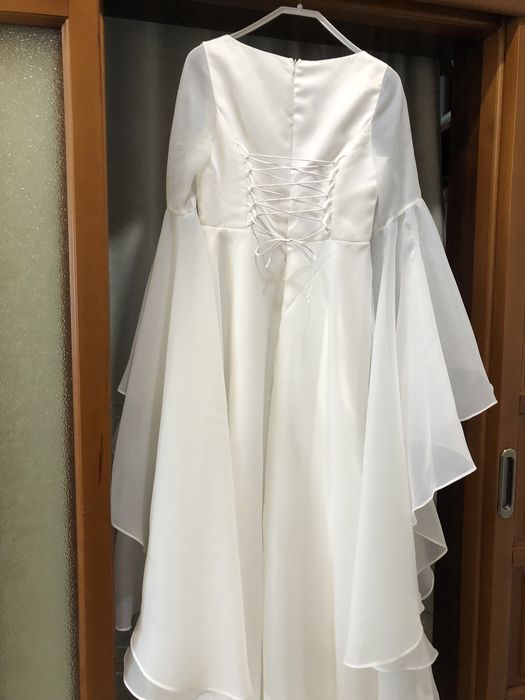 Платье на свадьбу, ҰЗАТУ