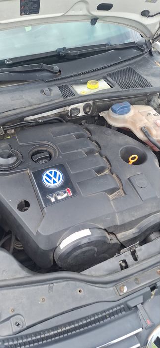 Vand auto  wolzvaghen pasat