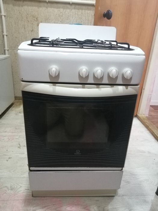 Фирма " INDESIT "