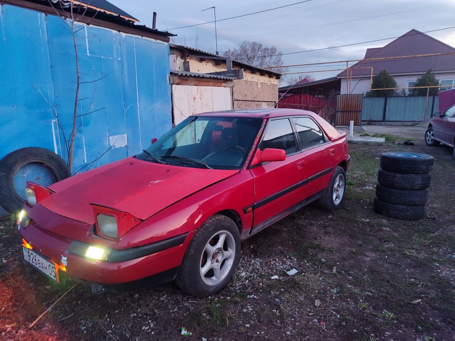 Продам мазду 323