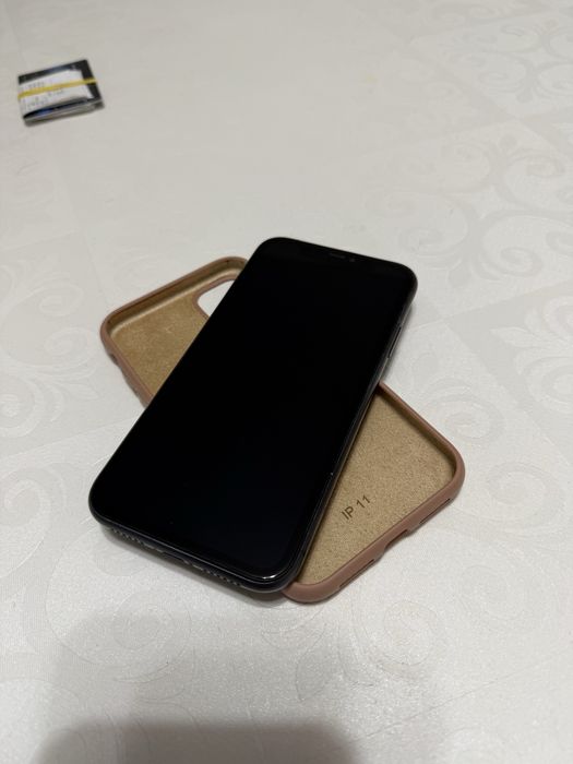 Iphone айфон 11    64 гб