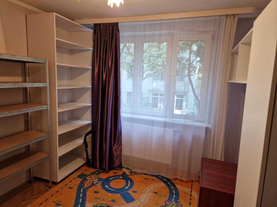 Inchiriere apartament 4 camere Al. Costinesti