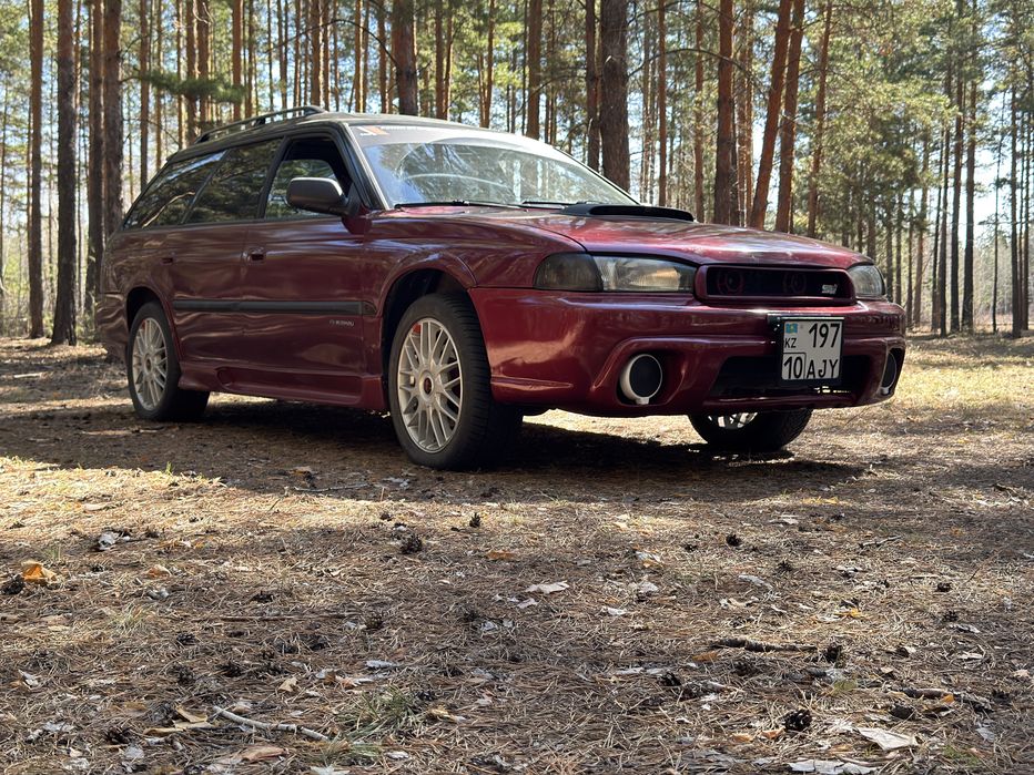 продам subaru legacy