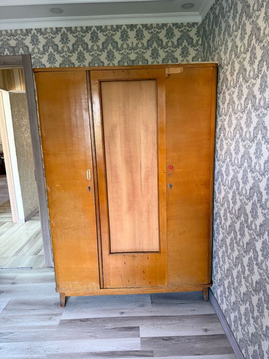 Срочно продается старая мебель не дорого!