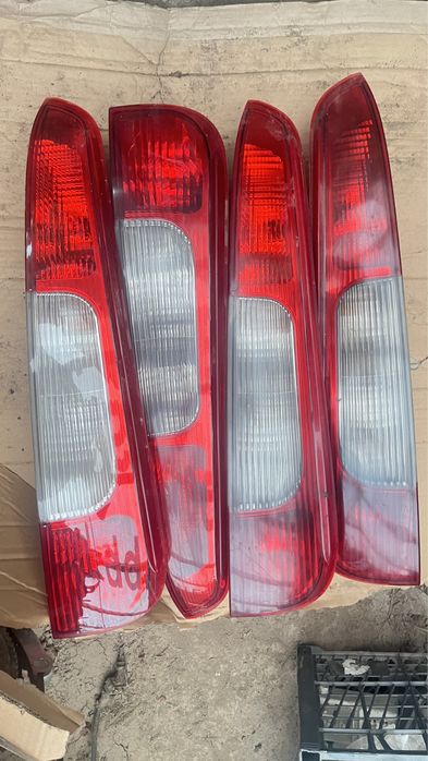 Tripla stop stanga dreapta ford focus mk2 c-max caravan hatchback