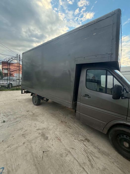 Sprinter volan pe dreapta