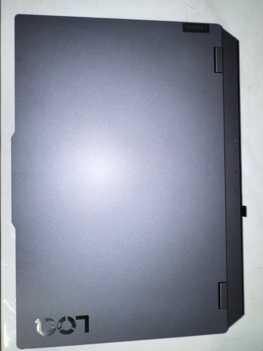 Vand/Schimb cu Macbook Laptop Lenovo LOQ 15ARP9 RTX 4050 1TB SSD