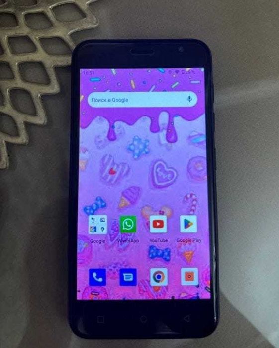 Смартфон Fly на 2 сим-краты