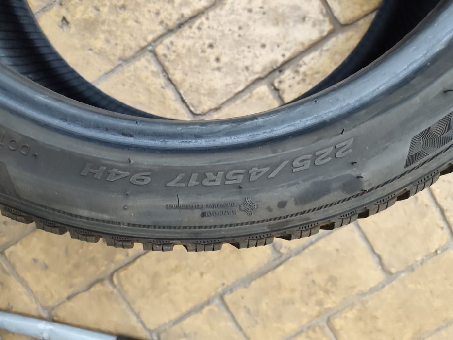Зимни гуми Hankook 225/45/17dot 25   2254517