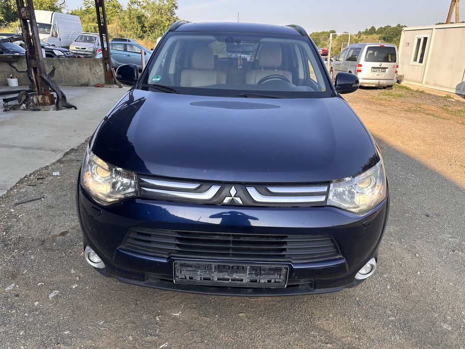 Mitsubishi Outlander 2013 2.2 4N14 НА ЧАСТИ