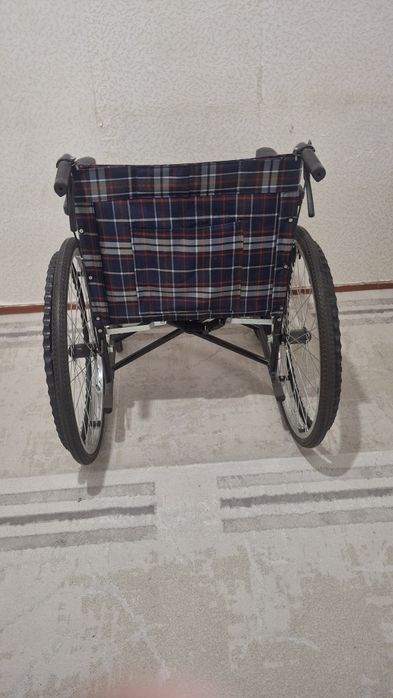 Инвалидная коляска