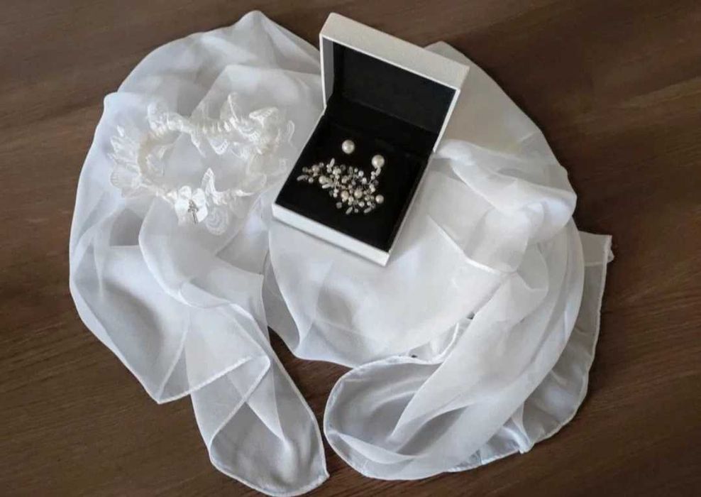 Rochie mireasa (inclus voal, pantofi 39 etc)