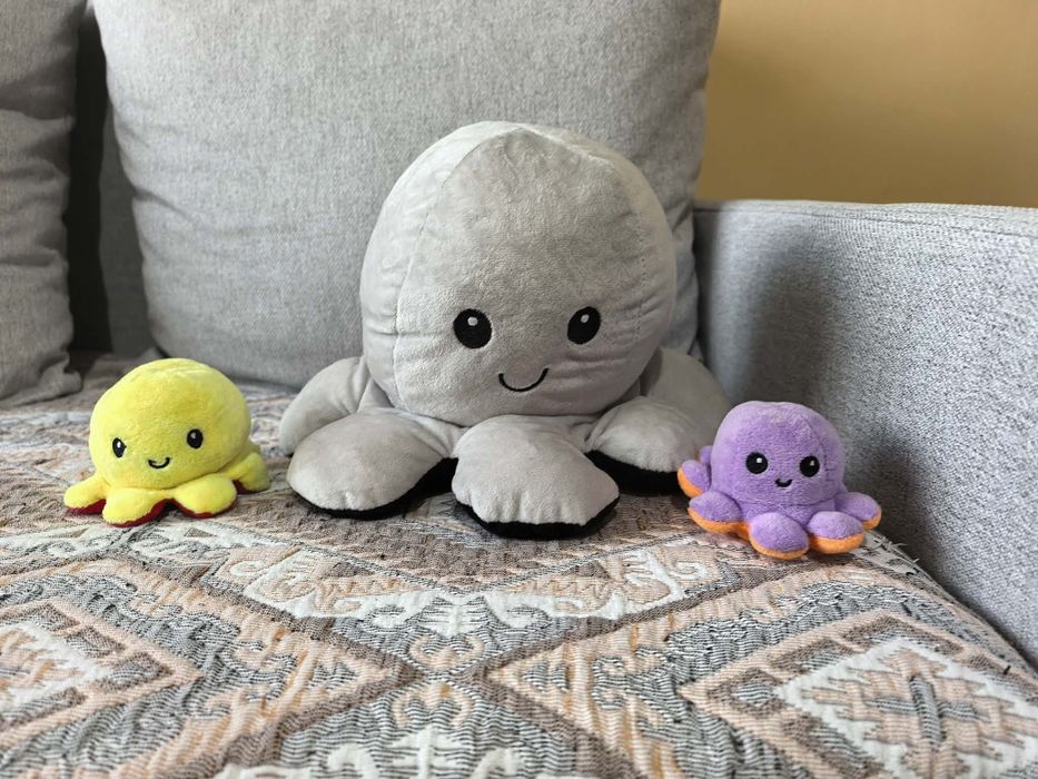Плюшени играчки различни