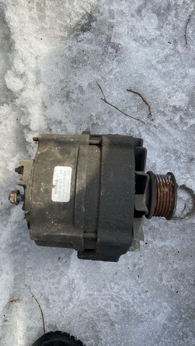 Bosch генератор BMW E23/E24/E28/E30