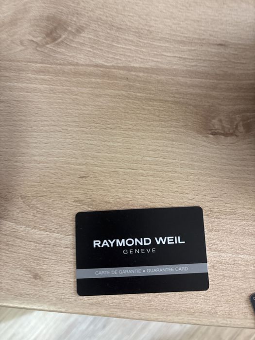 Часовник Raymond Weil Geneve