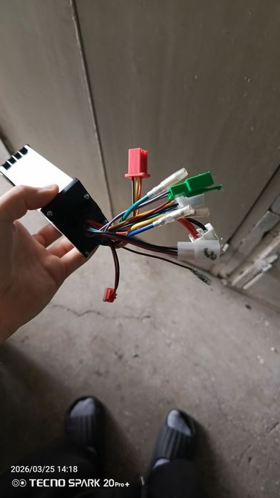 Продам контроллер