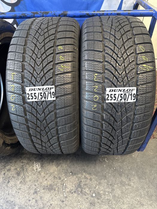 255/50/19 Dunlop M+S