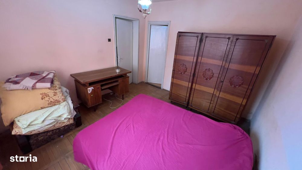 Apartament zona centrala - piata Petrosani