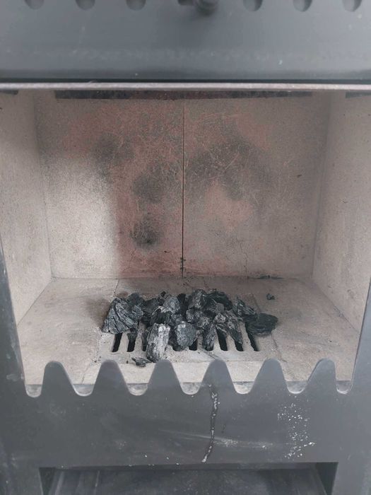 Șemineu de vânzare