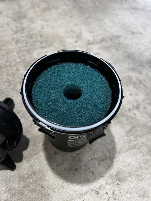 Filtru  de presiune pentru IAZ cu lampa UV 11W - max 12000 litrii