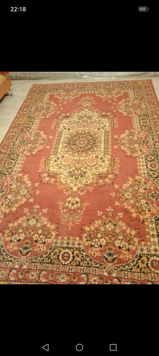 Ковёр 2*3 б/у в хорошем состоянии