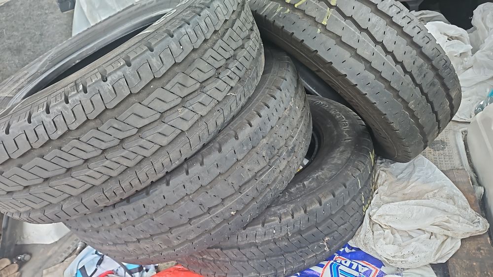 Cauciucuri continental 225 75 16 c