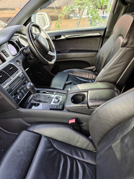 Audu q7 на части