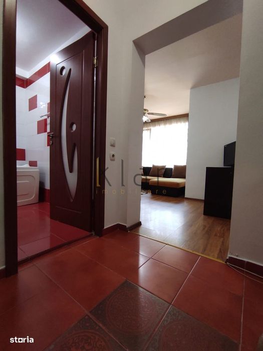 Apartament 1 camera, 32 mp, etaj 2, parcare! Zona Eroilor!