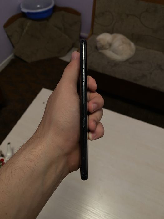 Samsung A6 32 gb face id bor