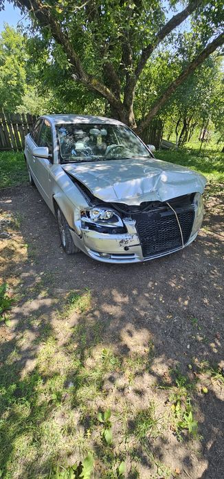 Vând audi a4 b7 1.9