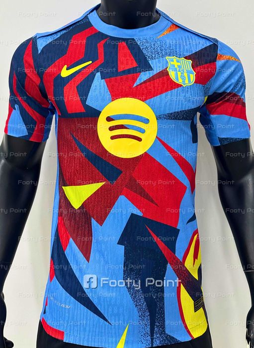 Футболна тениска Барселона НАЛИЧНА 2025/2026 Barcelona training