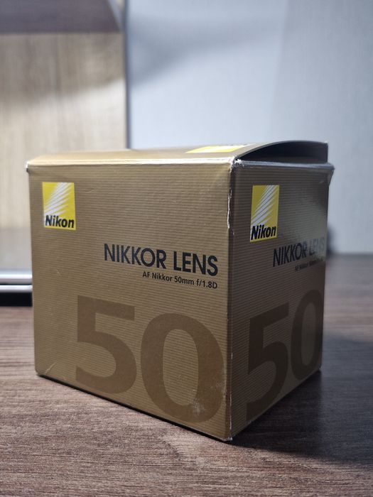 Обьектив Nikon Nikkor Lens