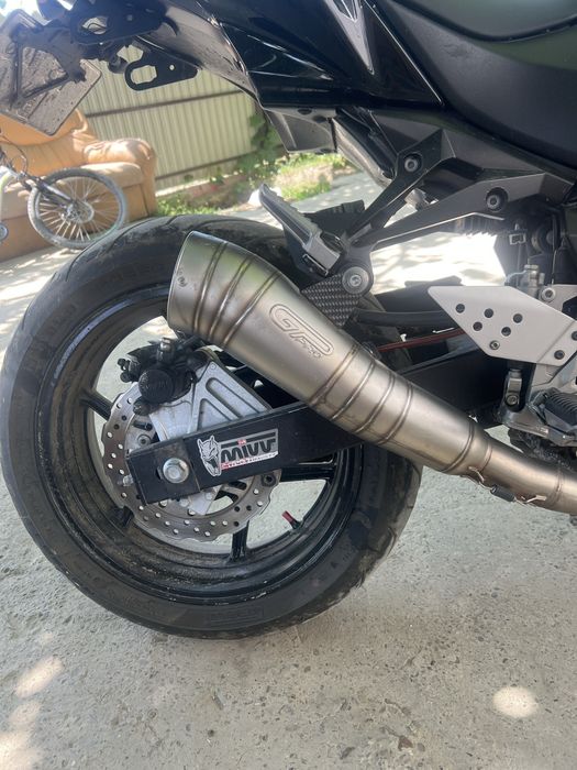 Kawasaki Z750 A2