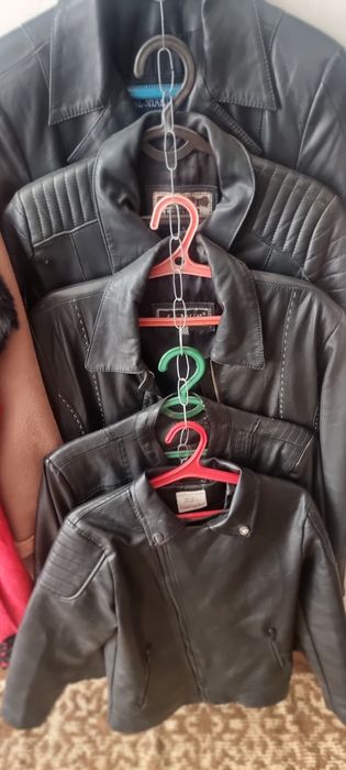 Dukonimiz dani lagerda kiyimlar judda kup