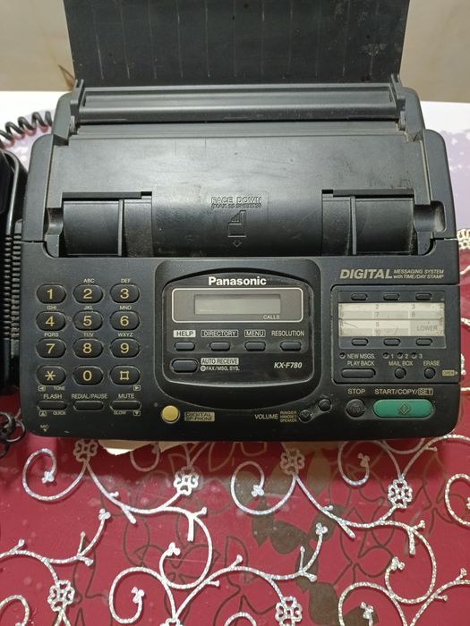 Продаю факс Panasonic