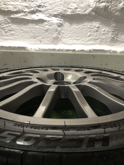 Диски с резиной r 17 /215 / 45 , Оригинал