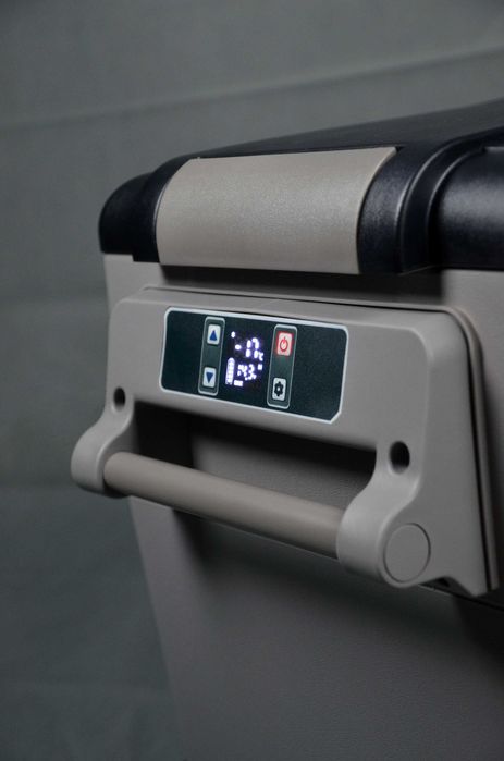 Frigider Auto Overlander pentru camping 35L