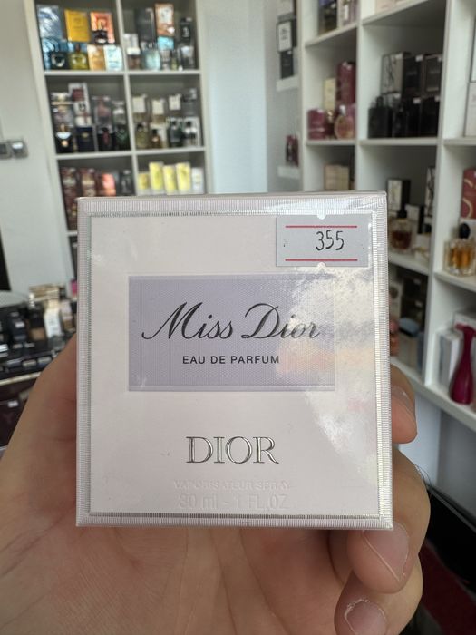 DIOR Miss Dior Eau de Parfum 30ml, nou, sigilat, 100% original, posibilitate verificare autenticitate in persoana