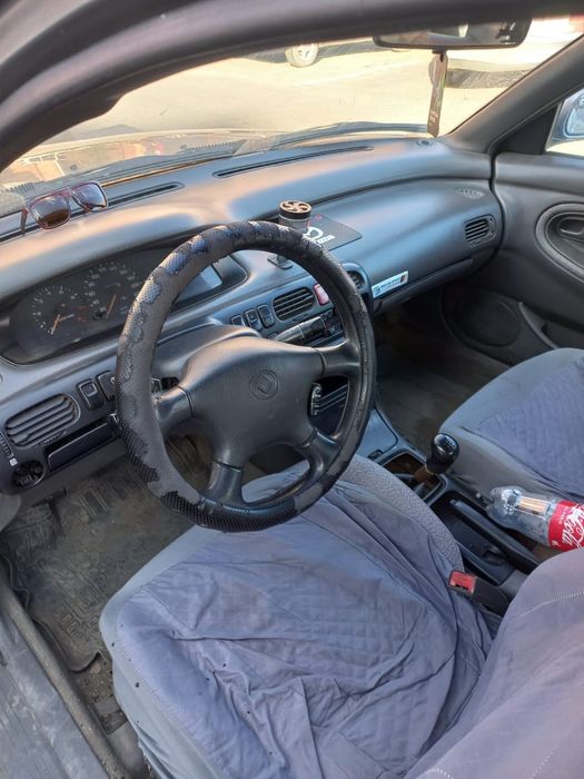 Продам машину . Мазда 626 кронус